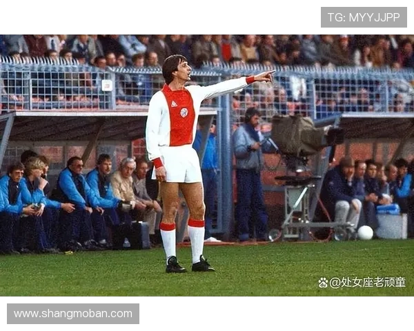 比利亚梦想中的国家德比阵容：马拉多纳 克鲁伊夫 迪斯蒂法诺等传奇同场竞技